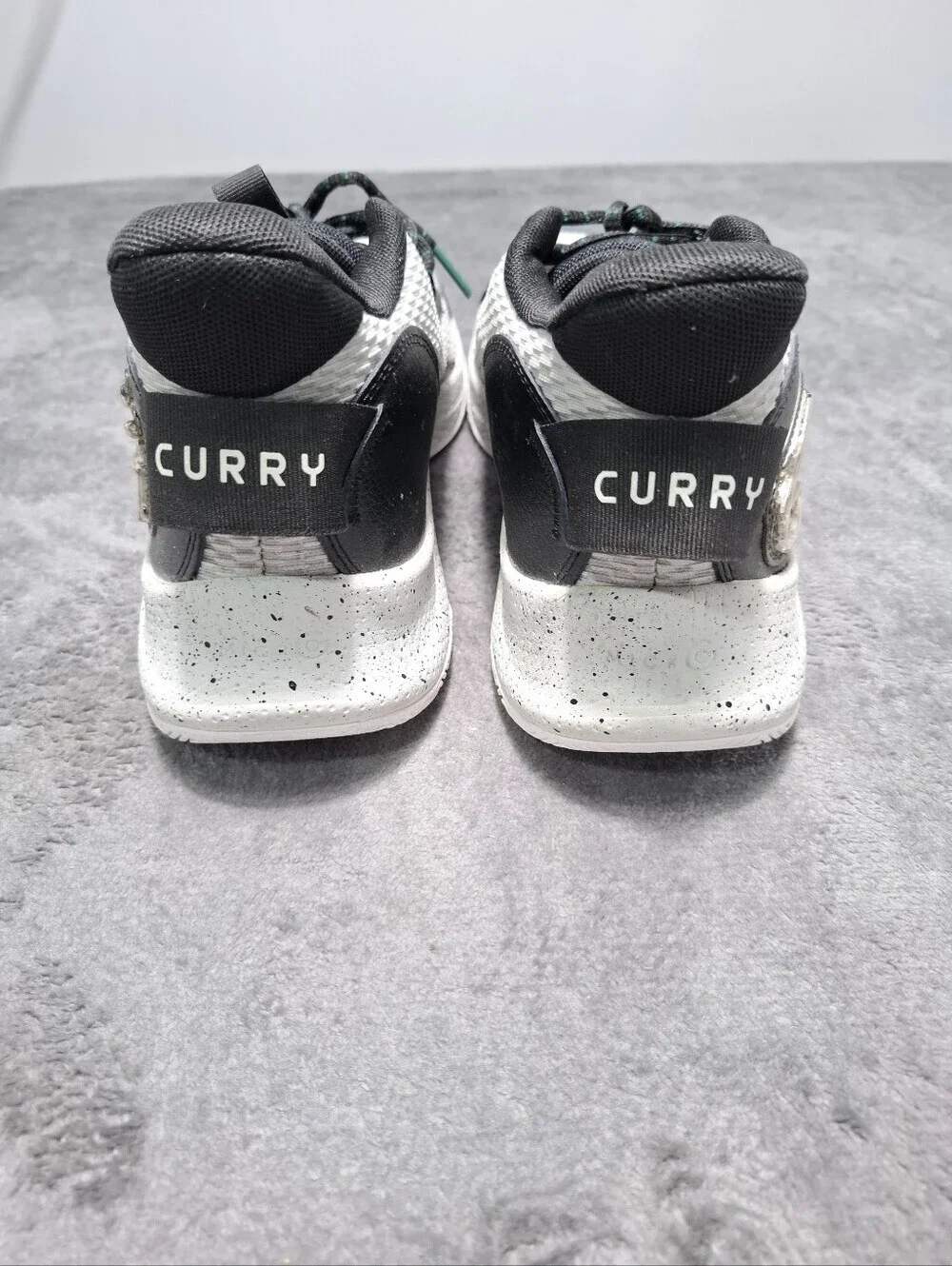 Under Armour CURRY 3Z7 Black Green Size 11.5 Basketball Mens Shoes 3026622-002